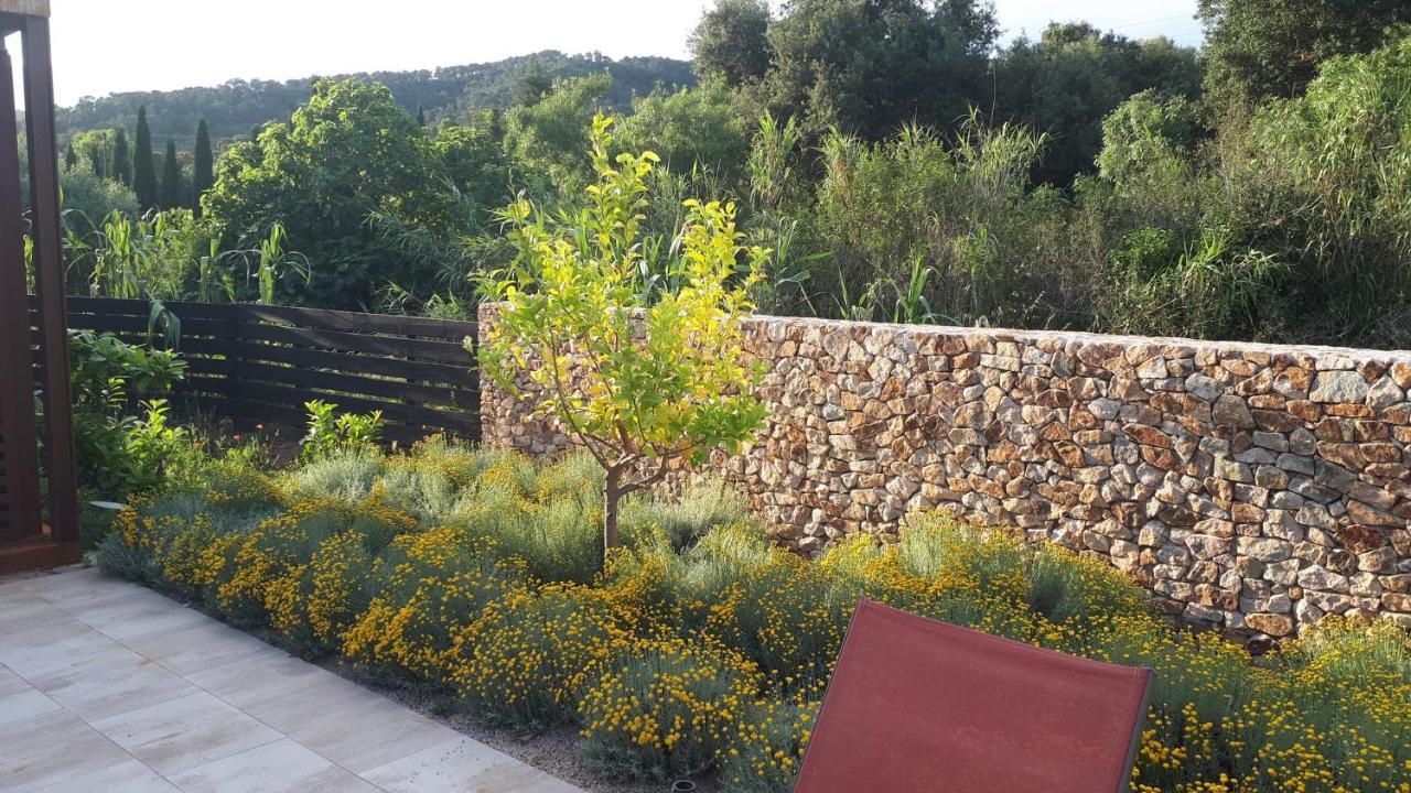 Hotel Mas del Sol Vall-Llobrega Exterior foto